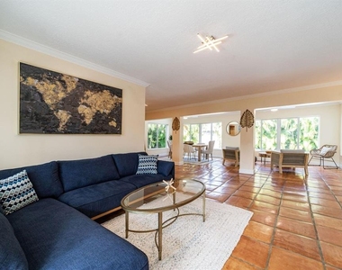 2101 Ne 15th Street - Photo Thumbnail 14