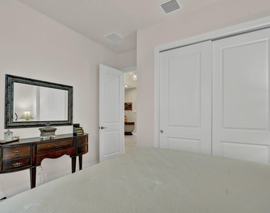 9204 Sw Arco Way - Photo Thumbnail 28