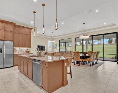 9204 Sw Arco Way - Photo Thumbnail 10
