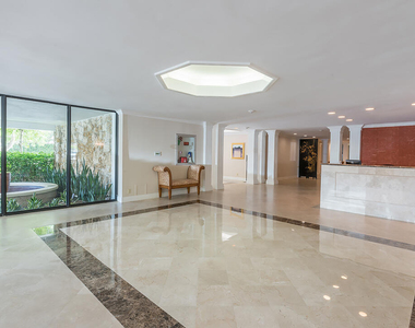 250 Bradley Place - Photo Thumbnail 32