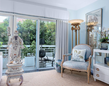 250 Bradley Place - Photo Thumbnail 4