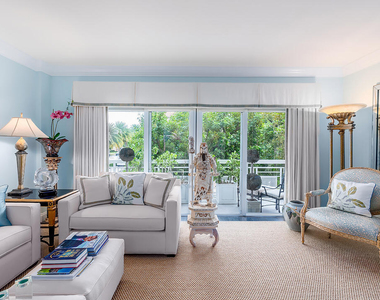250 Bradley Place - Photo Thumbnail 2