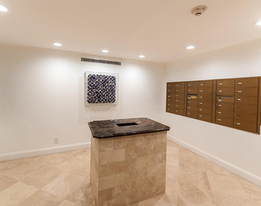 250 Bradley Place - Photo Thumbnail 25