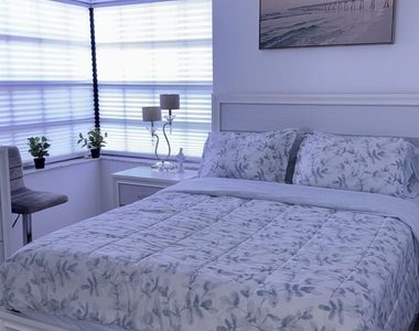 5267 Europa Drive - Photo Thumbnail 15
