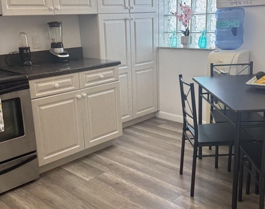 5267 Europa Drive - Photo Thumbnail 10