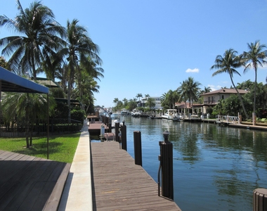 609 Isle Of Palms Drive - Photo Thumbnail 6