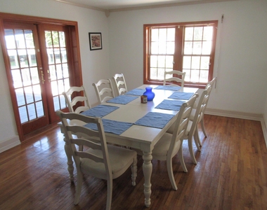 609 Isle Of Palms Drive - Photo Thumbnail 3