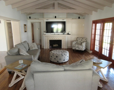 609 Isle Of Palms Drive - Photo Thumbnail 4