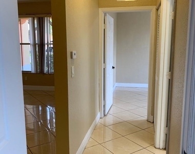 3549 Forest Hill Boulevard - Photo Thumbnail 15