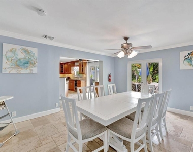 925 Ne 25th Avenue - Photo Thumbnail 13