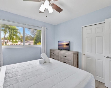 925 Ne 25th Avenue - Photo Thumbnail 28