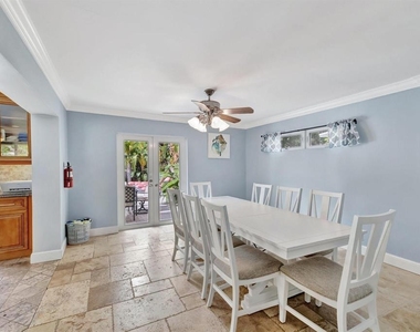 925 Ne 25th Avenue - Photo Thumbnail 15