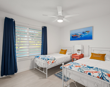 9165 Se Yacht Club Circle - Photo Thumbnail 19