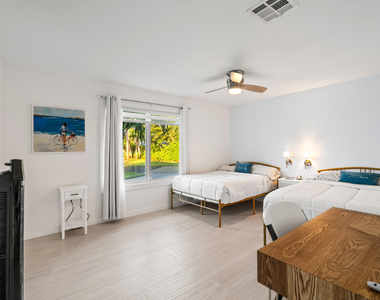 9165 Se Yacht Club Circle - Photo Thumbnail 18