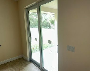 8908 101st Avenue - Photo Thumbnail 3