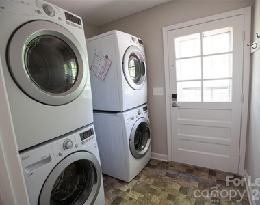 9100 Nash Avenue - Photo Thumbnail 7