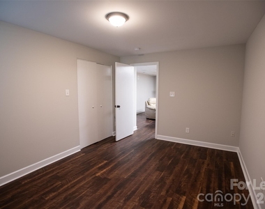 9100 Nash Avenue - Photo Thumbnail 22