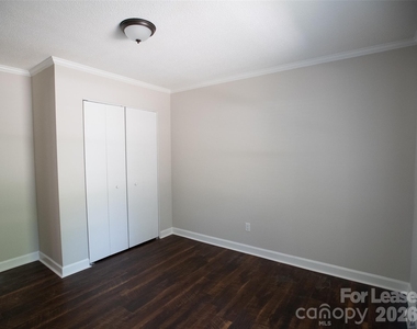9100 Nash Avenue - Photo Thumbnail 16