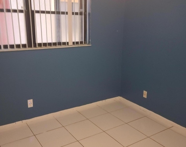 2977 Nw Riverside Drive - Photo Thumbnail 8