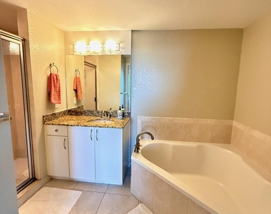 1830 Radius Drive - Photo Thumbnail 12