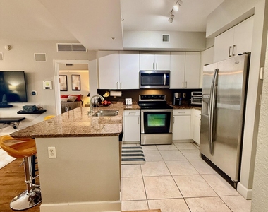 1830 Radius Drive - Photo Thumbnail 2
