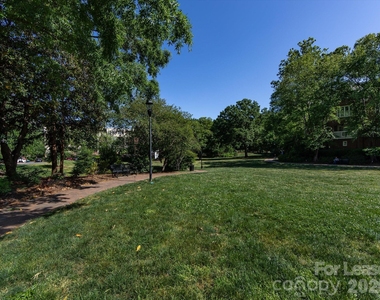 300 W 5th Street - Photo Thumbnail 41