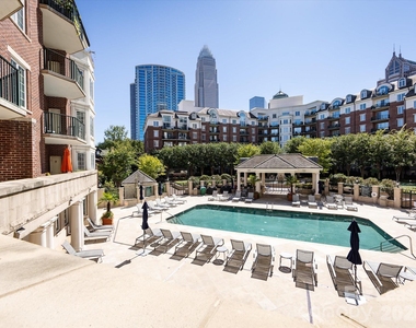 300 W 5th Street - Photo Thumbnail 19