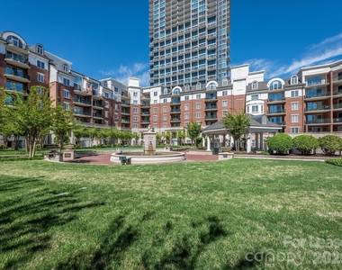 300 W 5th Street - Photo Thumbnail 25