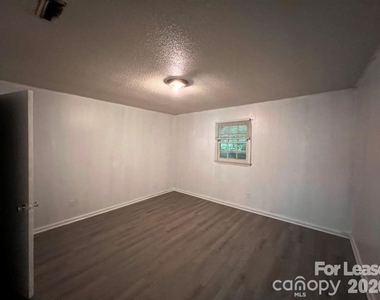 334 Brevard Street - Photo Thumbnail 6