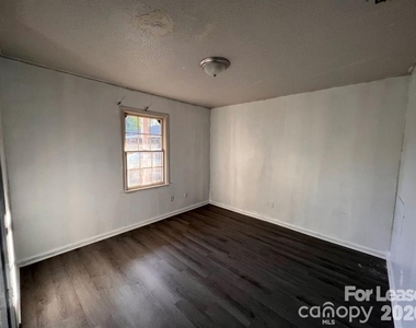 334 Brevard Street - Photo Thumbnail 2