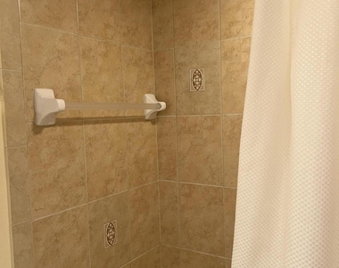809 Ocean Dunes Circle Circle - Photo Thumbnail 13