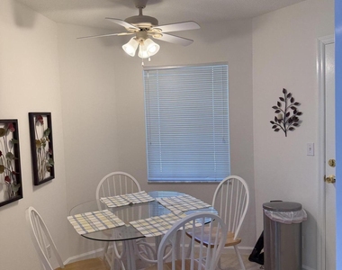 809 Ocean Dunes Circle Circle - Photo Thumbnail 4