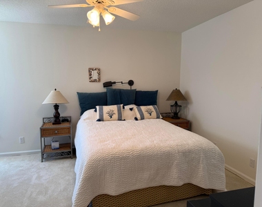 809 Ocean Dunes Circle Circle - Photo Thumbnail 12