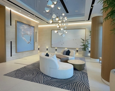 151 N Seabreeze Boulevard - Photo Thumbnail 10