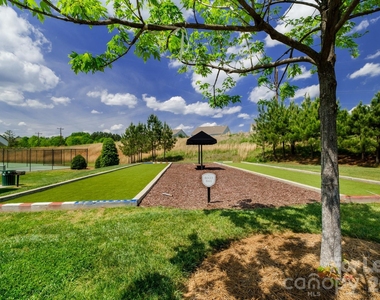 8156 Merryvale Lane - Photo Thumbnail 33