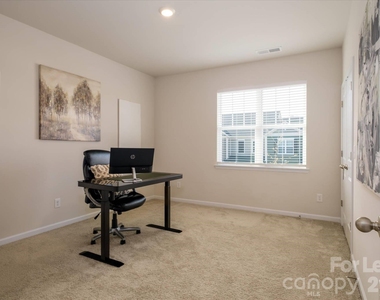 8156 Merryvale Lane - Photo Thumbnail 24