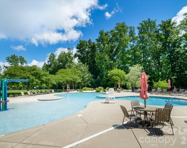 8156 Merryvale Lane - Photo Thumbnail 32