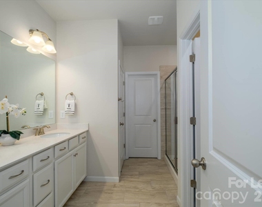 8156 Merryvale Lane - Photo Thumbnail 16