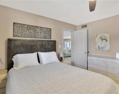 505 N Riverside Drive - Photo Thumbnail 9