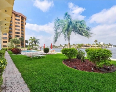 505 N Riverside Drive - Photo Thumbnail 13