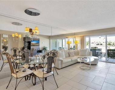 505 N Riverside Drive - Photo Thumbnail 5