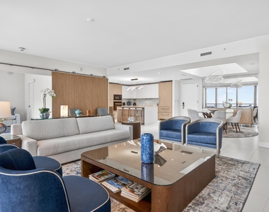 3100 N Ocean Drive - Photo Thumbnail 4