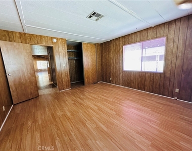 2230 Lake Park Drive - Photo Thumbnail 11