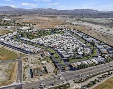 2230 Lake Park Drive - Photo Thumbnail 26