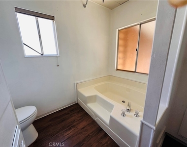 2230 Lake Park Drive - Photo Thumbnail 15