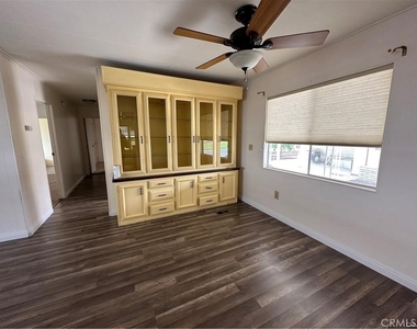2230 Lake Park Drive - Photo Thumbnail 6