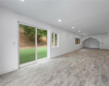 18578 Fieldbrook Street - Photo Thumbnail 9