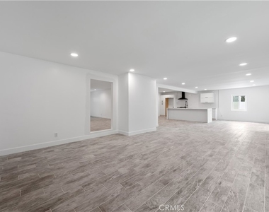 18578 Fieldbrook Street - Photo Thumbnail 8
