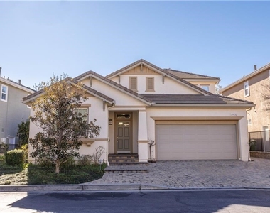 19932 Oakville Court - Photo Thumbnail 26