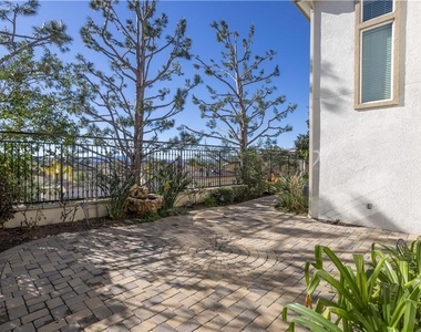 19932 Oakville Court - Photo Thumbnail 22